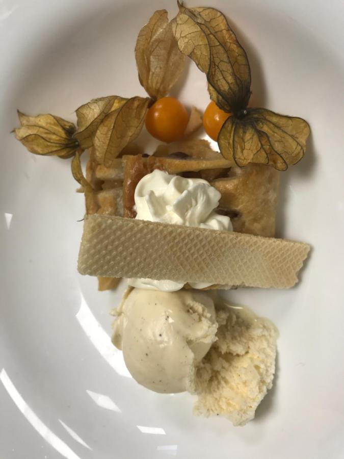 Hotel Alt-Holzhausen 바트피르몬트 외부 사진